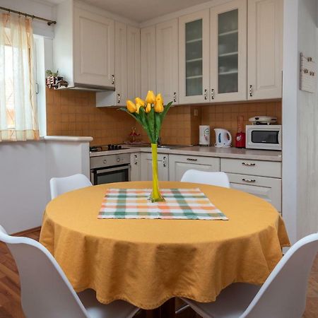 Apartment Dinka Trogir Dış mekan fotoğraf