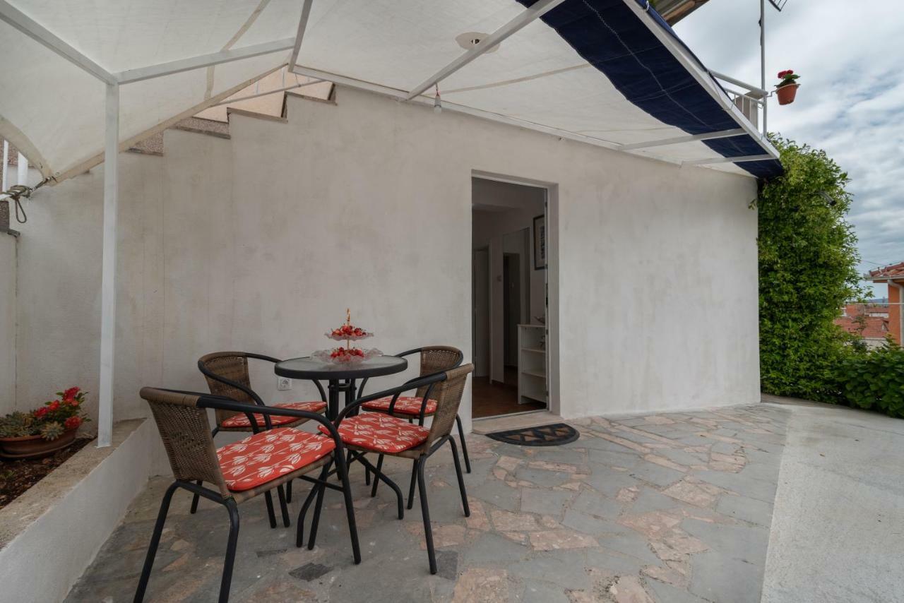 Apartment Dinka Trogir Dış mekan fotoğraf