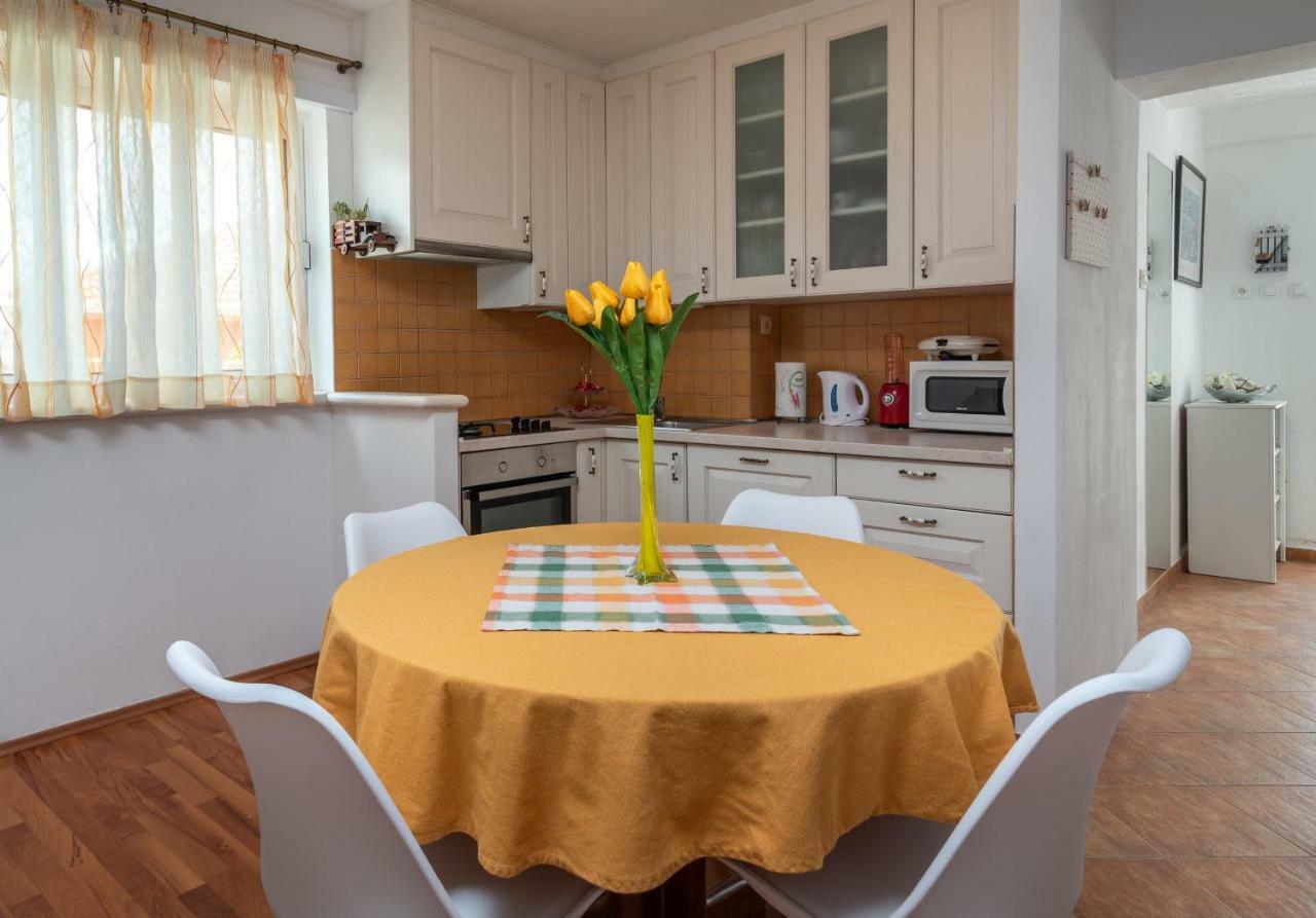 Apartment Dinka Trogir Dış mekan fotoğraf